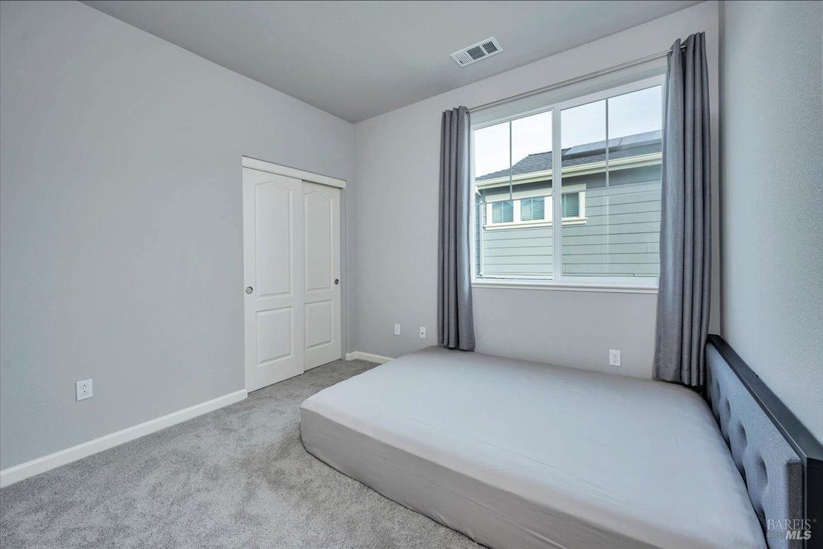 Detail Gallery Image 12 of 18 For 1484 Imwalle Dr, Santa Rosa,  CA 95401 - 3 Beds | 2/1 Baths