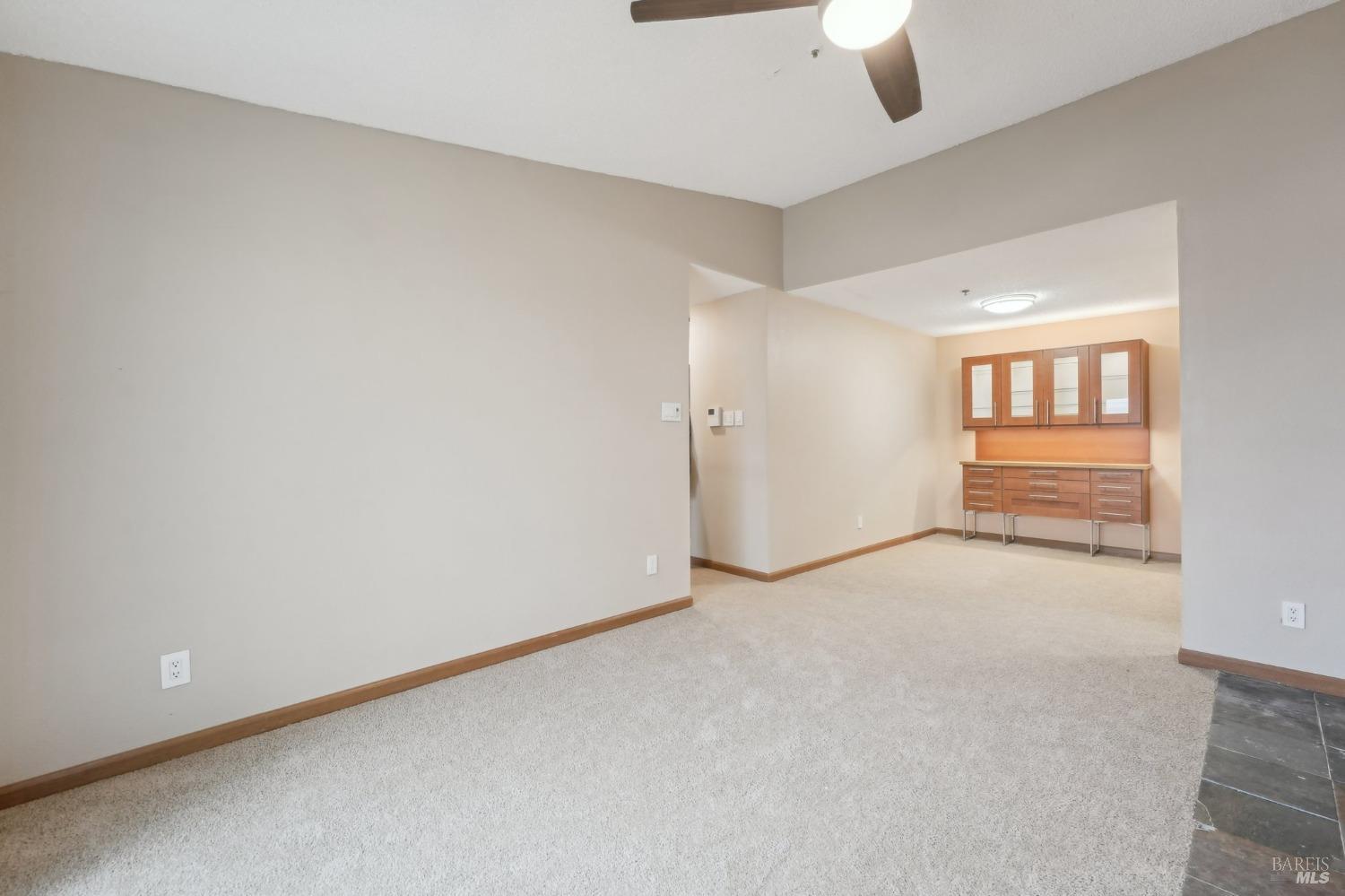 Detail Gallery Image 9 of 67 For 1201 Glen Cove Pkwy #914,  Vallejo,  CA 94591 - 2 Beds | 1 Baths