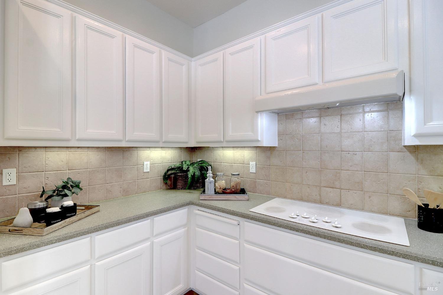 Detail Gallery Image 21 of 96 For 507 Twin Lakes Ln, Rio Vista,  CA 94571 - 2 Beds | 2/1 Baths