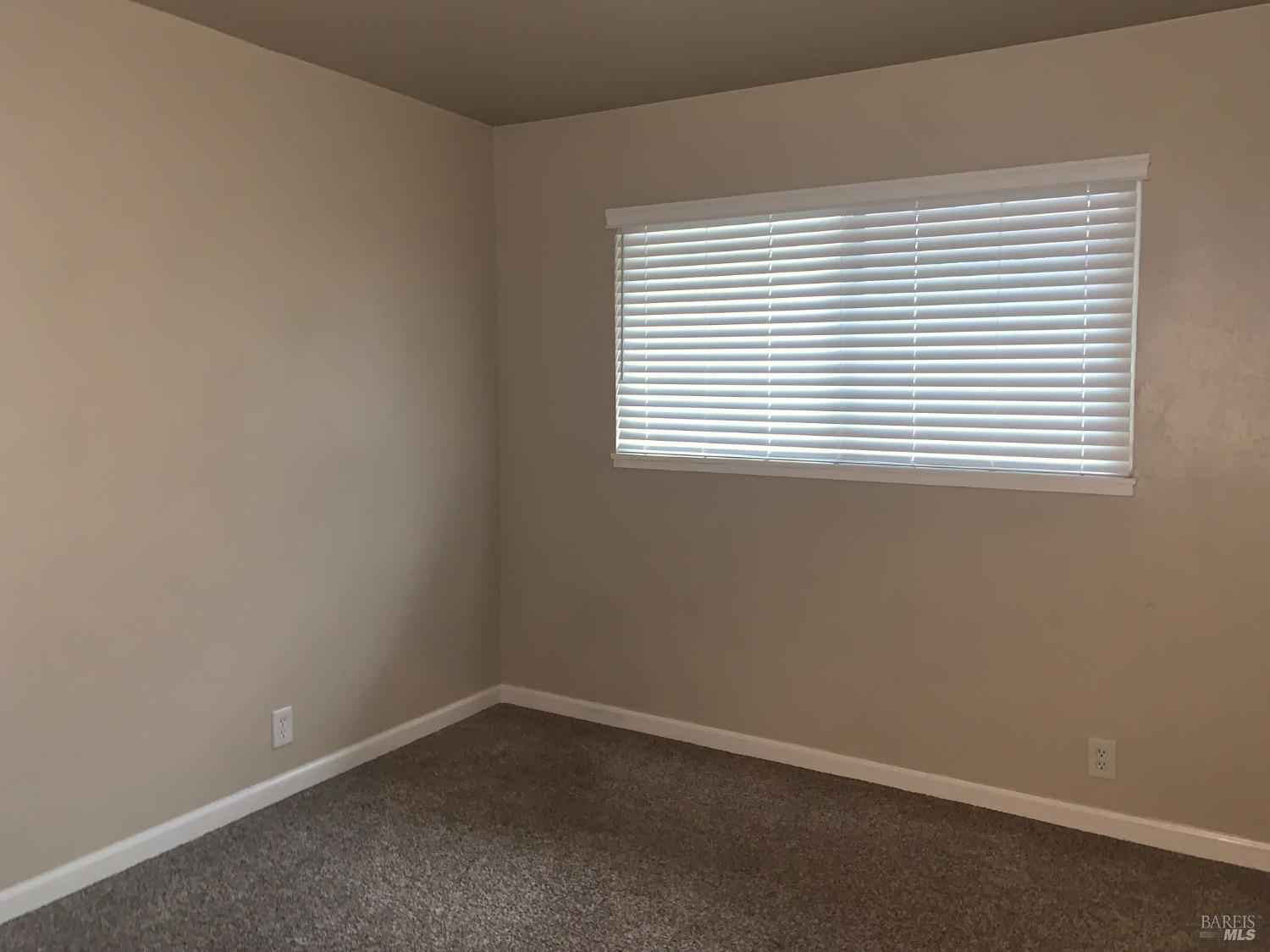 Detail Gallery Image 16 of 23 For 317 Plum St, Vacaville,  CA 95688 - 3 Beds | 2 Baths