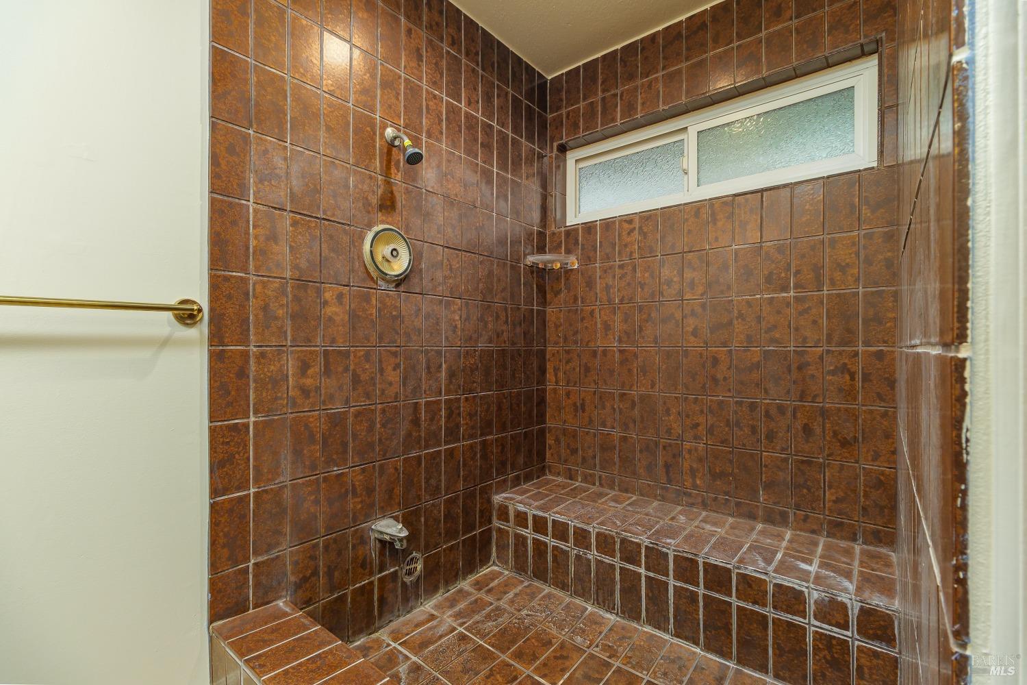 Detail Gallery Image 11 of 36 For 1060 Bel Marin Keys Blvd, Novato,  CA 94949 - 3 Beds | 2 Baths