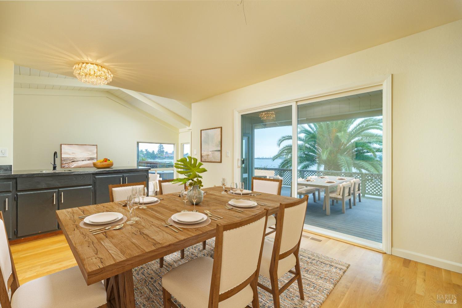 Detail Gallery Image 5 of 36 For 1060 Bel Marin Keys Blvd, Novato,  CA 94949 - 3 Beds | 2 Baths