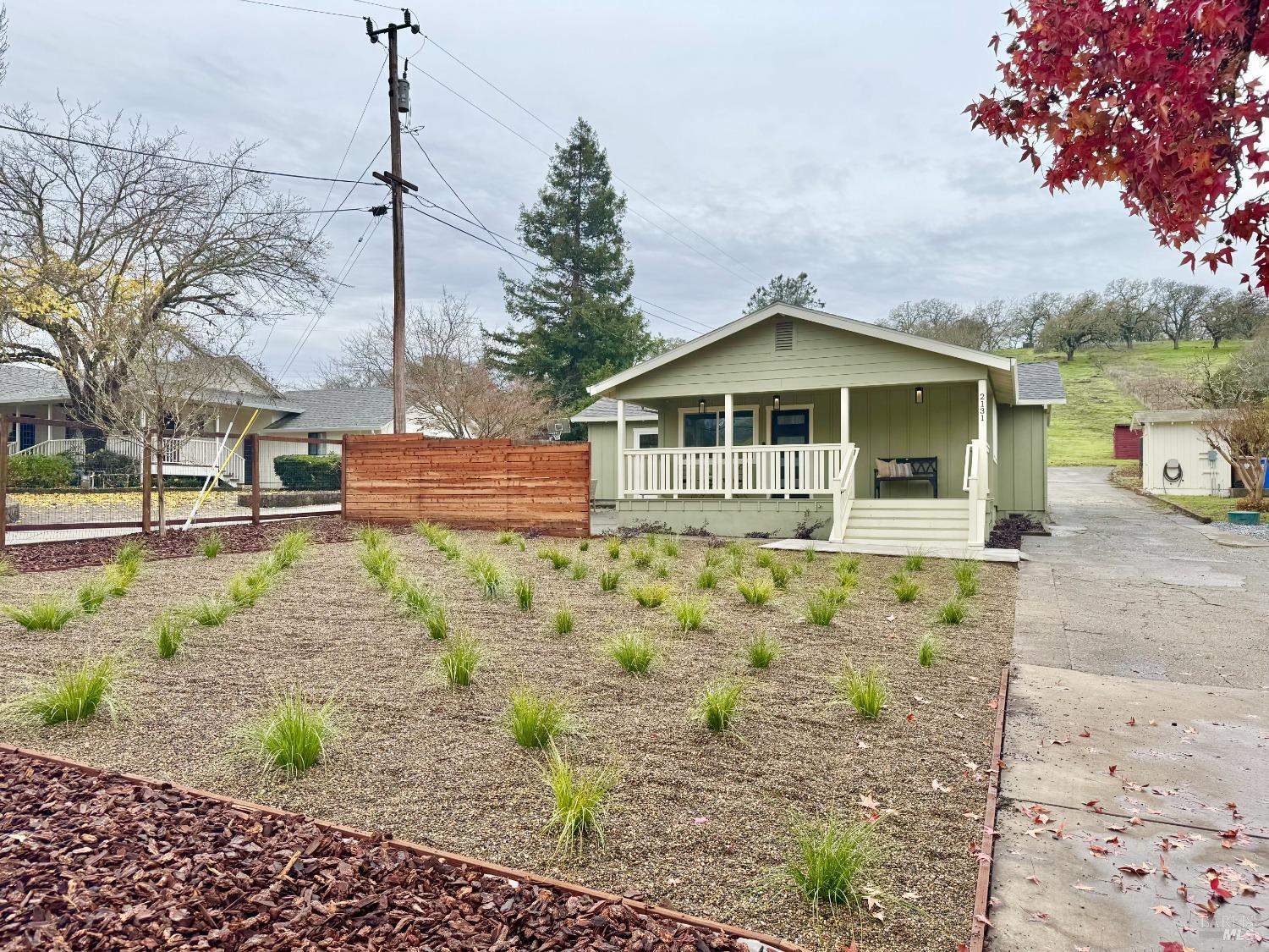 Detail Gallery Image 12 of 34 For 2131 1st Ave, Napa,  CA 94558 - 3 Beds | 2 Baths