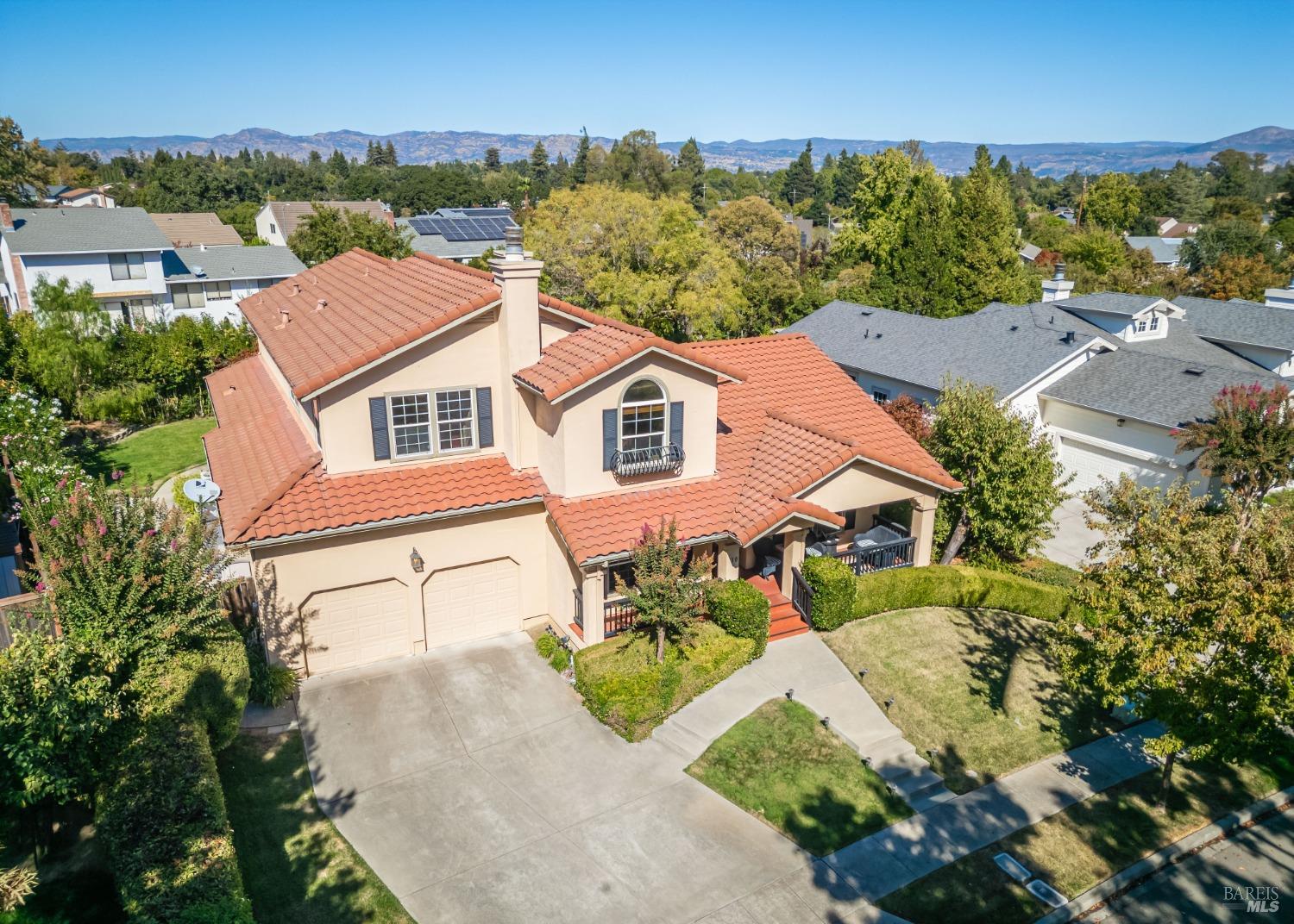 Detail Gallery Image 78 of 87 For 10 Buhman Ct, Napa,  CA 94558 - 5 Beds | 2/1 Baths