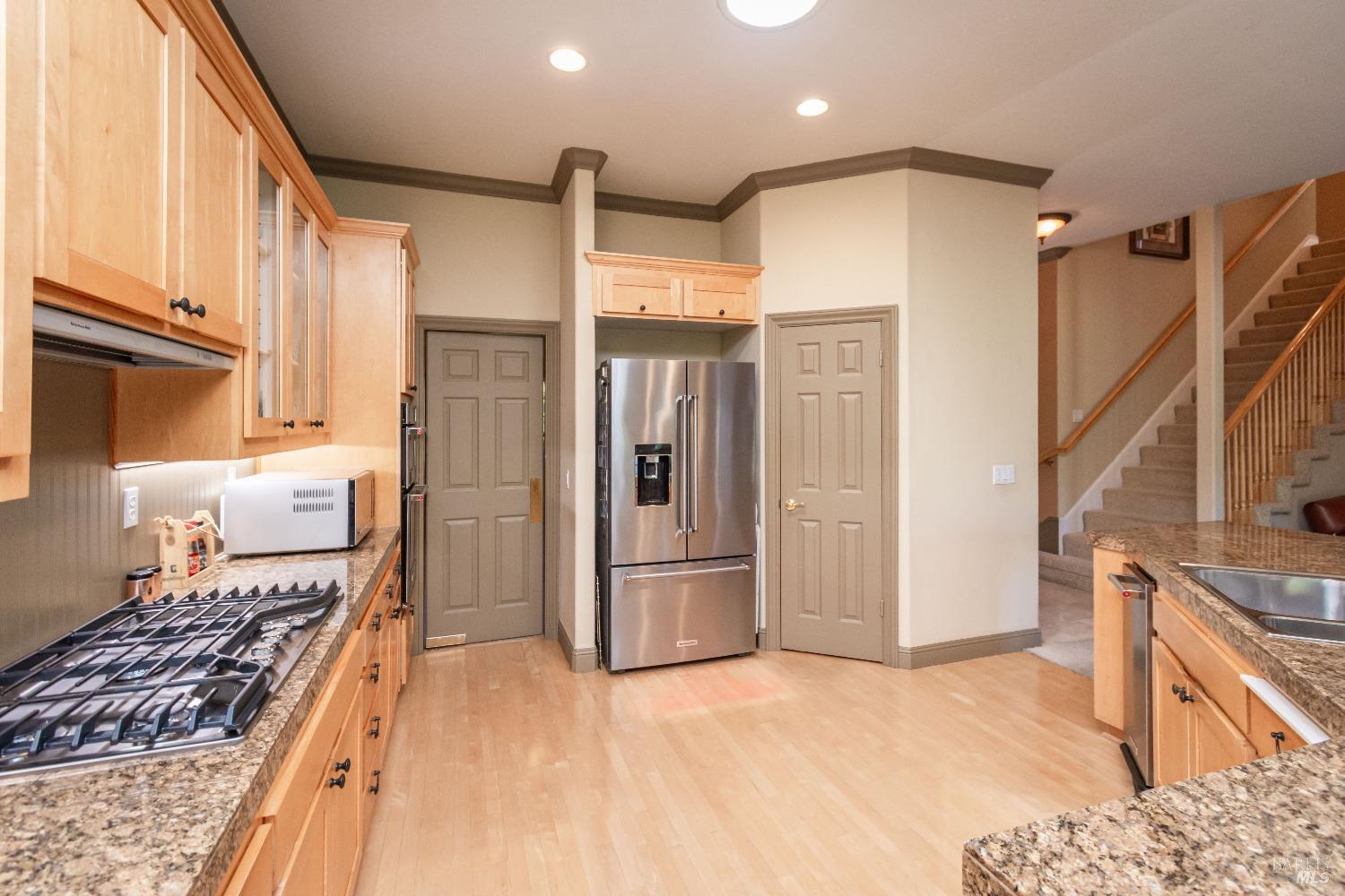 Detail Gallery Image 29 of 87 For 10 Buhman Ct, Napa,  CA 94558 - 5 Beds | 2/1 Baths