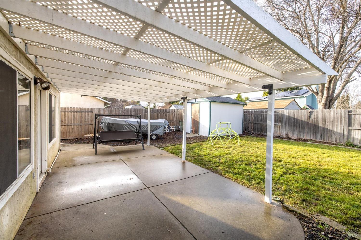 Detail Gallery Image 27 of 44 For 886 Youngsdale Dr, Vacaville,  CA 95687 - 4 Beds | 2/1 Baths