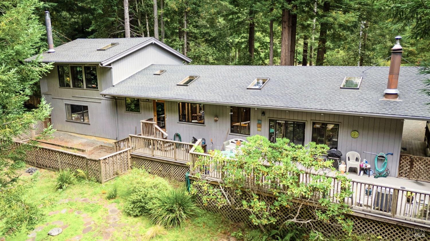 Detail Gallery Image 1 of 1 For 17560 Redwood Springs Dr, Fort Bragg,  CA 95437 - 3 Beds | 2 Baths