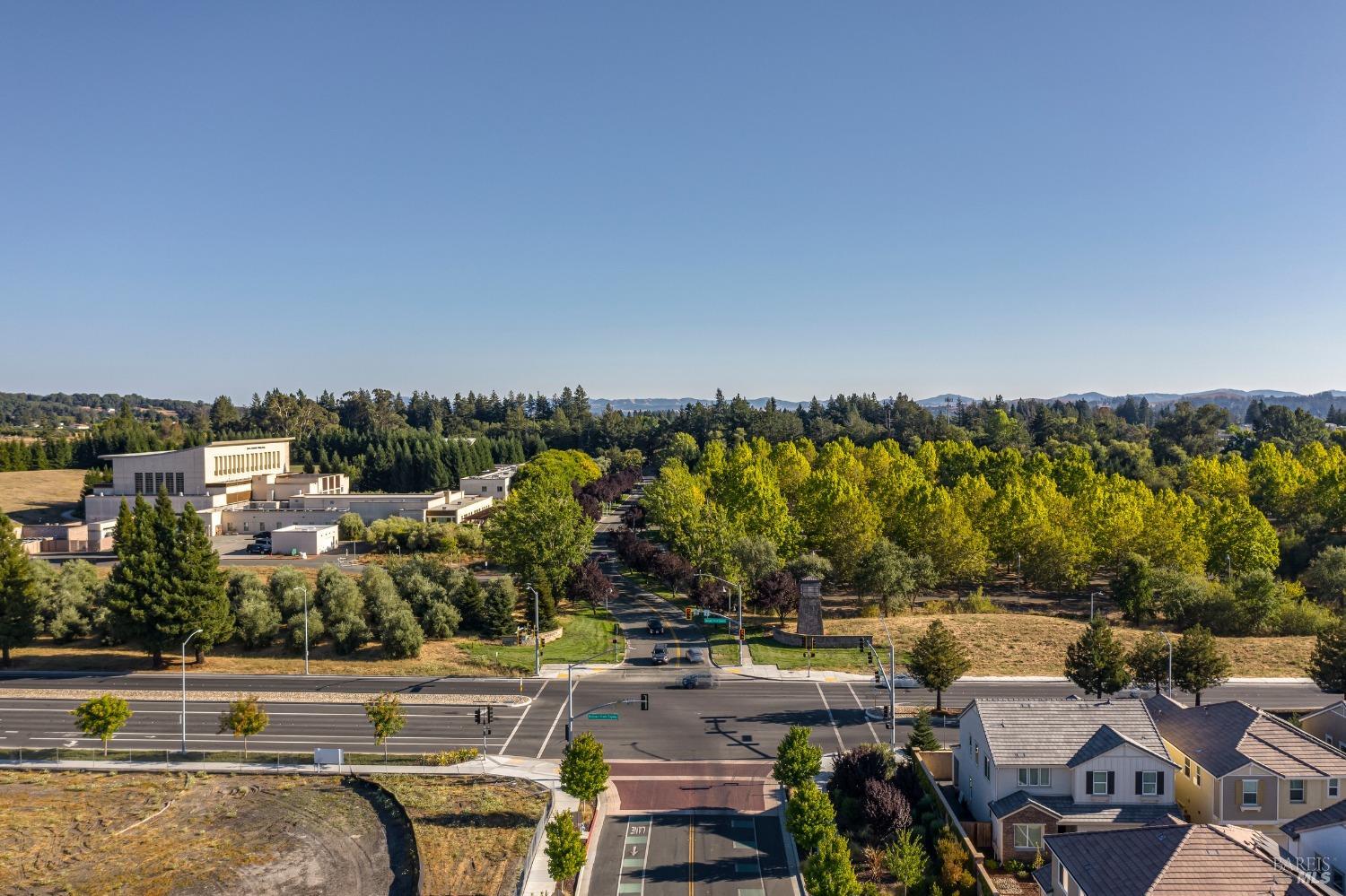 Detail Gallery Image 40 of 43 For 2318 Kaitlyn Pl, Rohnert Park,  CA 94928 - 4 Beds | 3 Baths