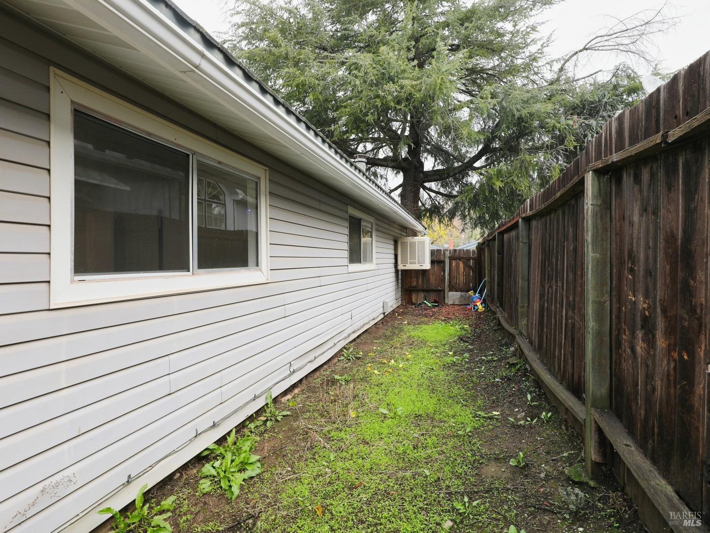 Detail Gallery Image 16 of 17 For 6907 Laurel Del Dr, Lucerne,  CA 95458 - 4 Beds | 1/1 Baths