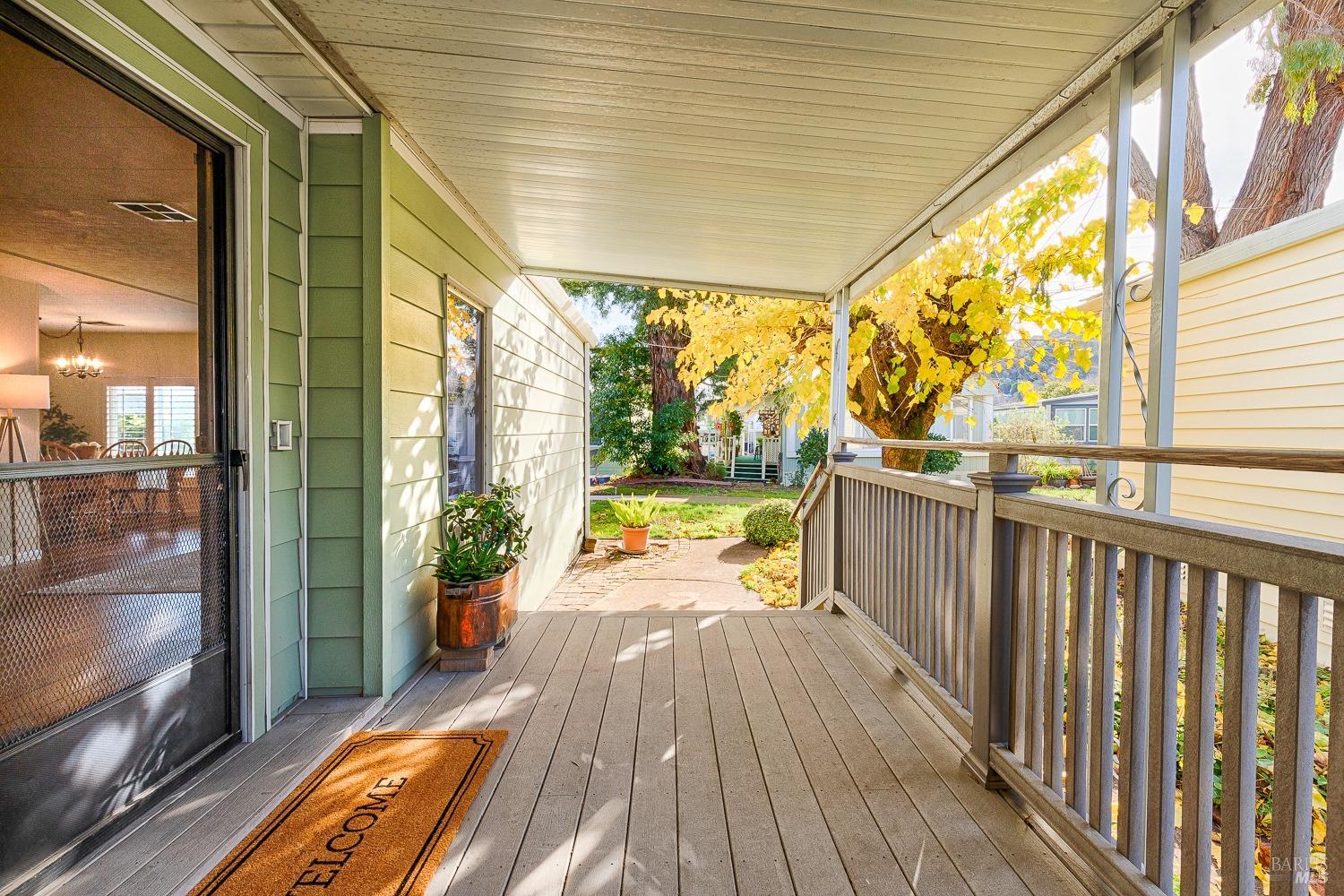 Detail Gallery Image 3 of 26 For 410 San Paulo Way, Novato,  CA 94949 - 2 Beds | 2 Baths