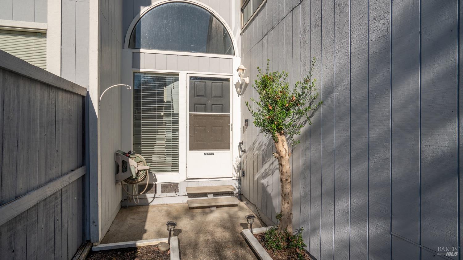 Detail Gallery Image 3 of 33 For 2791 Mcbride Ln #140,  Santa Rosa,  CA 95403 - 3 Beds | 2/1 Baths