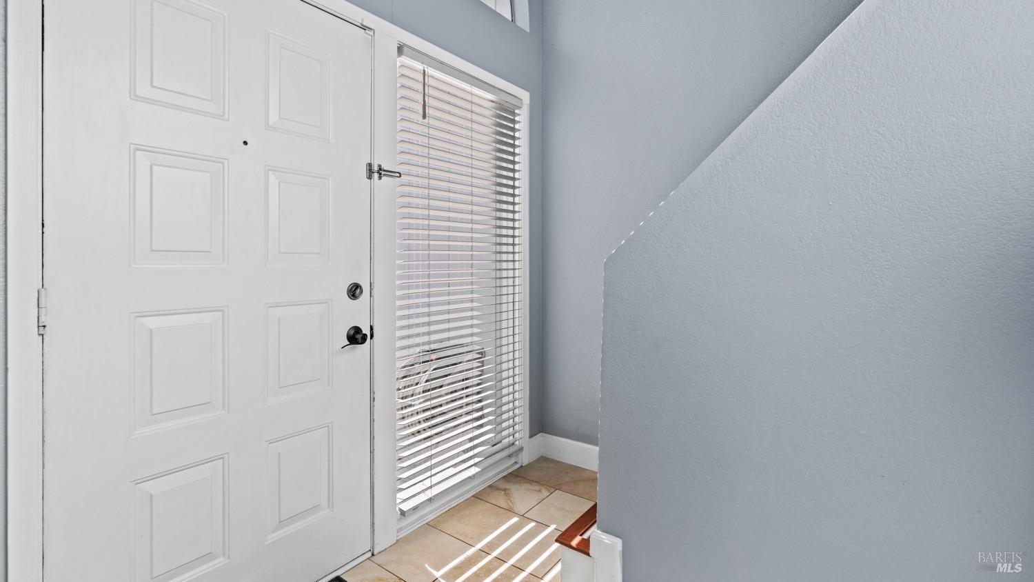 Detail Gallery Image 10 of 33 For 2791 Mcbride Ln #140,  Santa Rosa,  CA 95403 - 3 Beds | 2/1 Baths