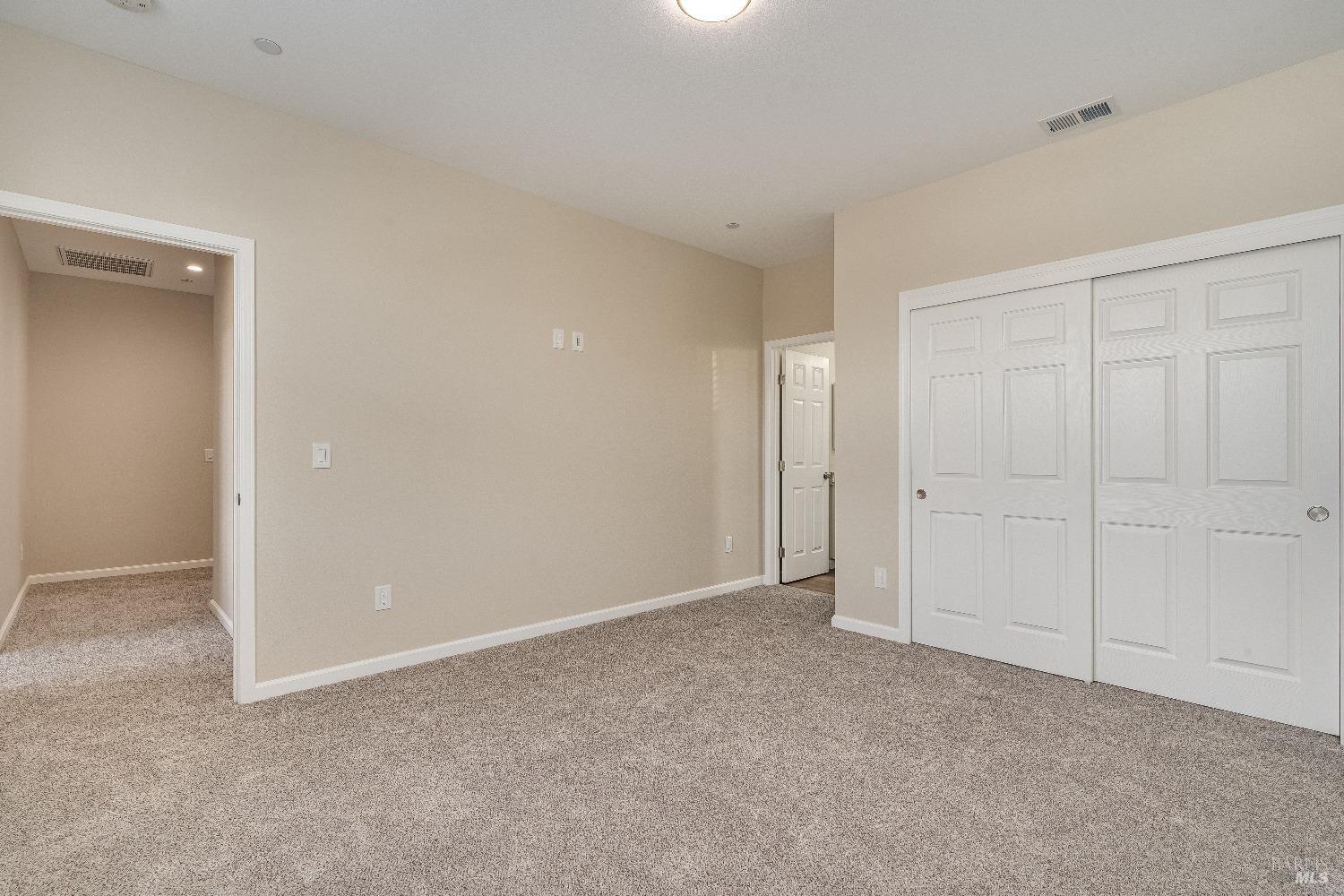 Detail Gallery Image 6 of 6 For 1986 Las Ventanas Dr, Santa Rosa,  CA 95407 - 3 Beds | 2/1 Baths