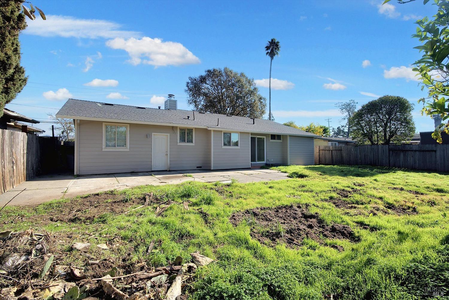 Detail Gallery Image 21 of 25 For 2113 Corby Ave, Santa Rosa,  CA 95407 - 3 Beds | 2/1 Baths