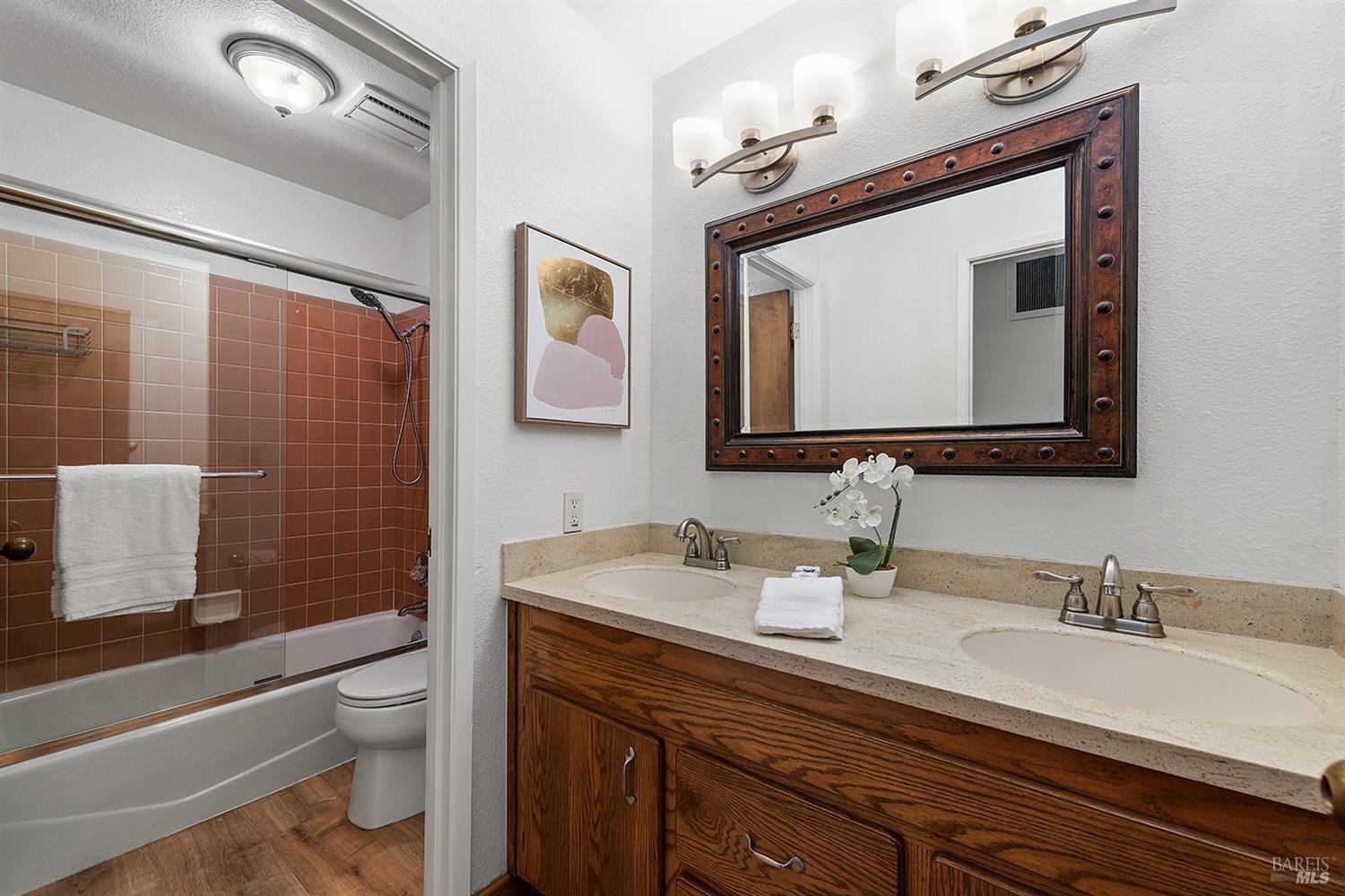 Detail Gallery Image 24 of 48 For 2652 Knob Hill Dr, Santa Rosa,  CA 95404 - 4 Beds | 2/1 Baths