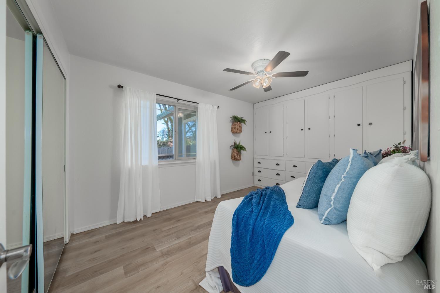 Detail Gallery Image 30 of 41 For 360 Fairview Way, Lakeport,  CA 95453 - 2 Beds | 1/1 Baths