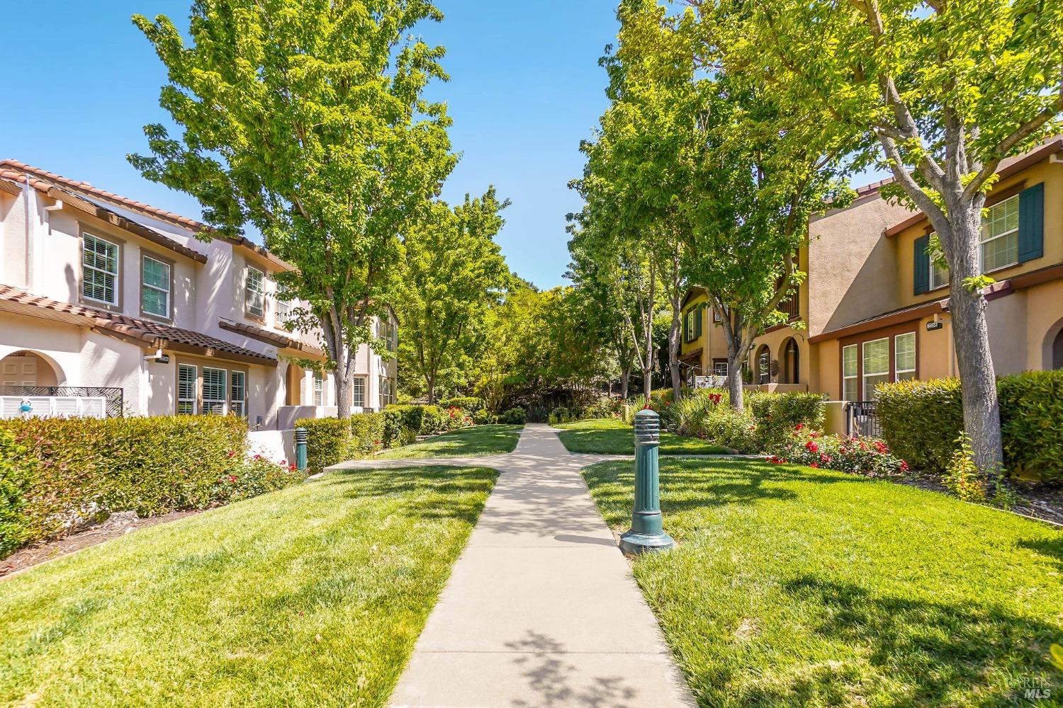 Detail Gallery Image 43 of 50 For 2234 Tokay St, Santa Rosa,  CA 95404 - 3 Beds | 2/1 Baths