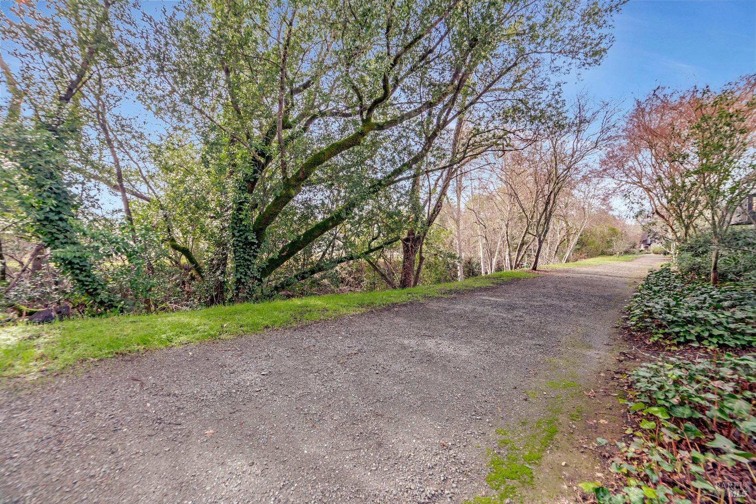 Detail Gallery Image 36 of 42 For 376 Los Alamos Rd, Santa Rosa,  CA 95409 - 2 Beds | 1 Baths