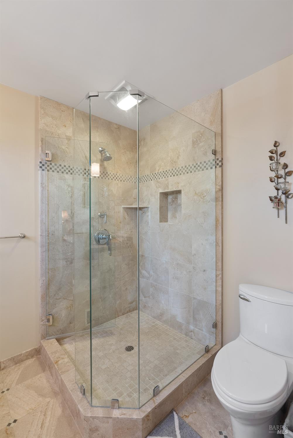 Detail Gallery Image 23 of 35 For 7644 Oak Leaf Dr, Santa Rosa,  CA 95409 - 3 Beds | 2 Baths