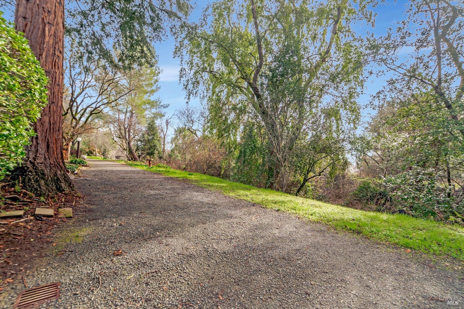 Detail Gallery Image 37 of 42 For 376 Los Alamos Rd, Santa Rosa,  CA 95409 - 2 Beds | 1 Baths