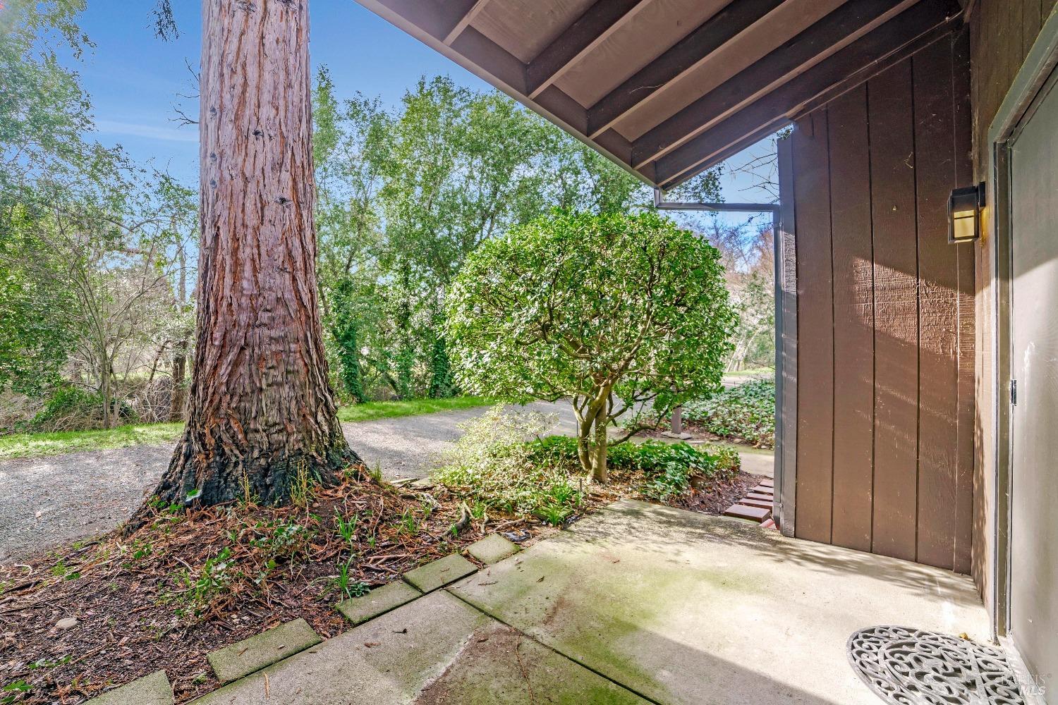 Detail Gallery Image 34 of 42 For 376 Los Alamos Rd, Santa Rosa,  CA 95409 - 2 Beds | 1 Baths