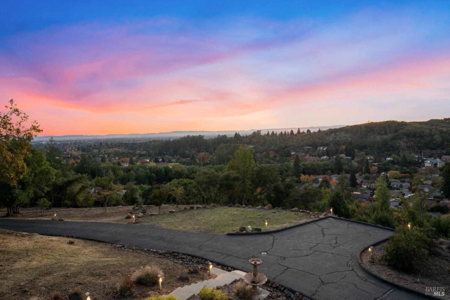 Detail Gallery Image 83 of 83 For 3749 Sleepy Hollow Dr, Santa Rosa,  CA 95404 - 3 Beds | 3 Baths