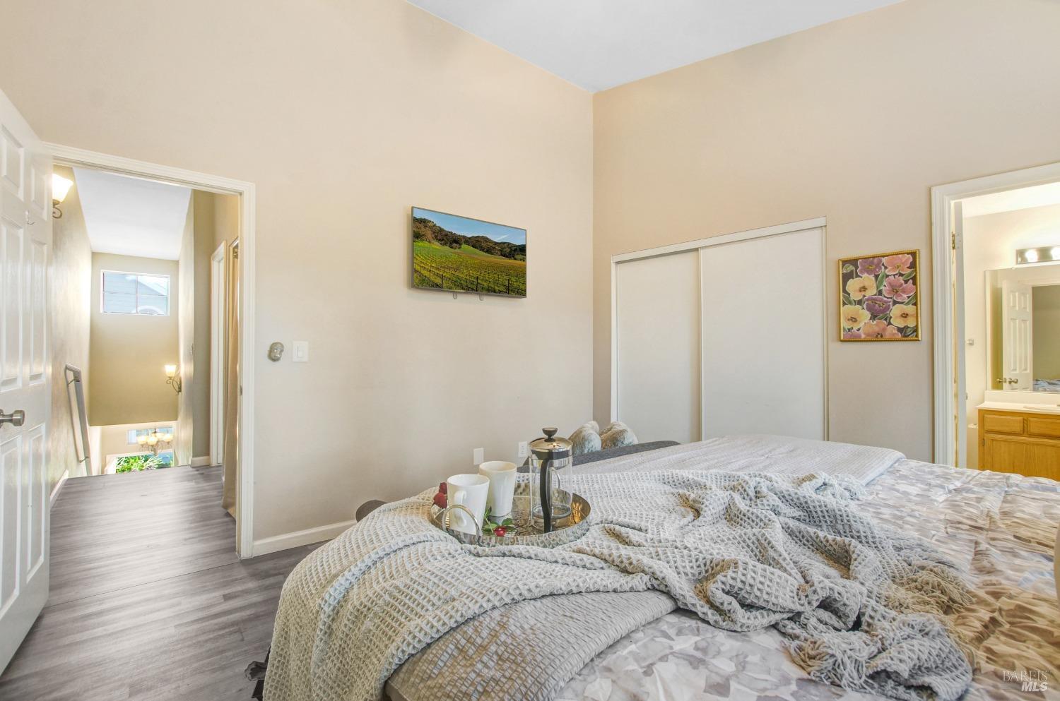 Detail Gallery Image 15 of 36 For 553 E Jasmine Cir, Santa Rosa,  CA 95407 - 2 Beds | 2/1 Baths