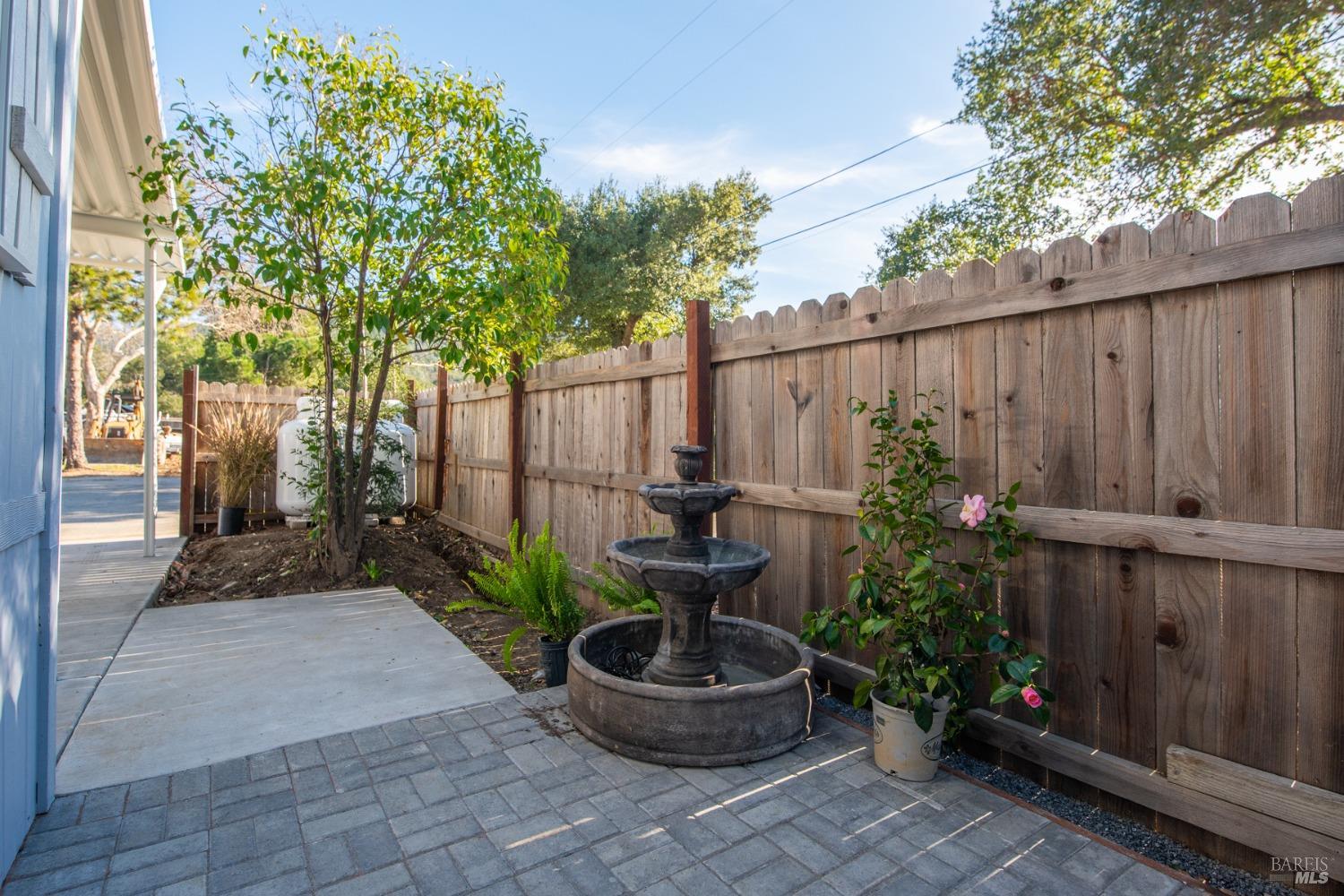 Detail Gallery Image 20 of 23 For 890 Rockwell Rd 7, Cloverdale,  CA 95425 - 3 Beds | 2 Baths