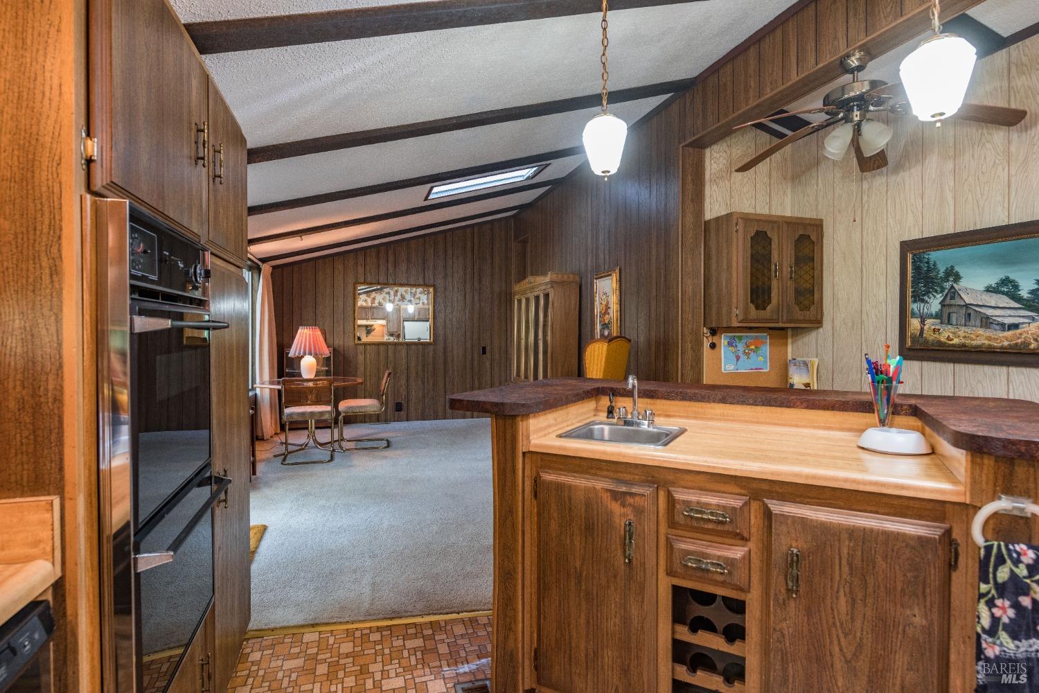 Detail Gallery Image 8 of 11 For 3350 King Salmon Ln, Albion,  CA 95410 - 3 Beds | 3 Baths
