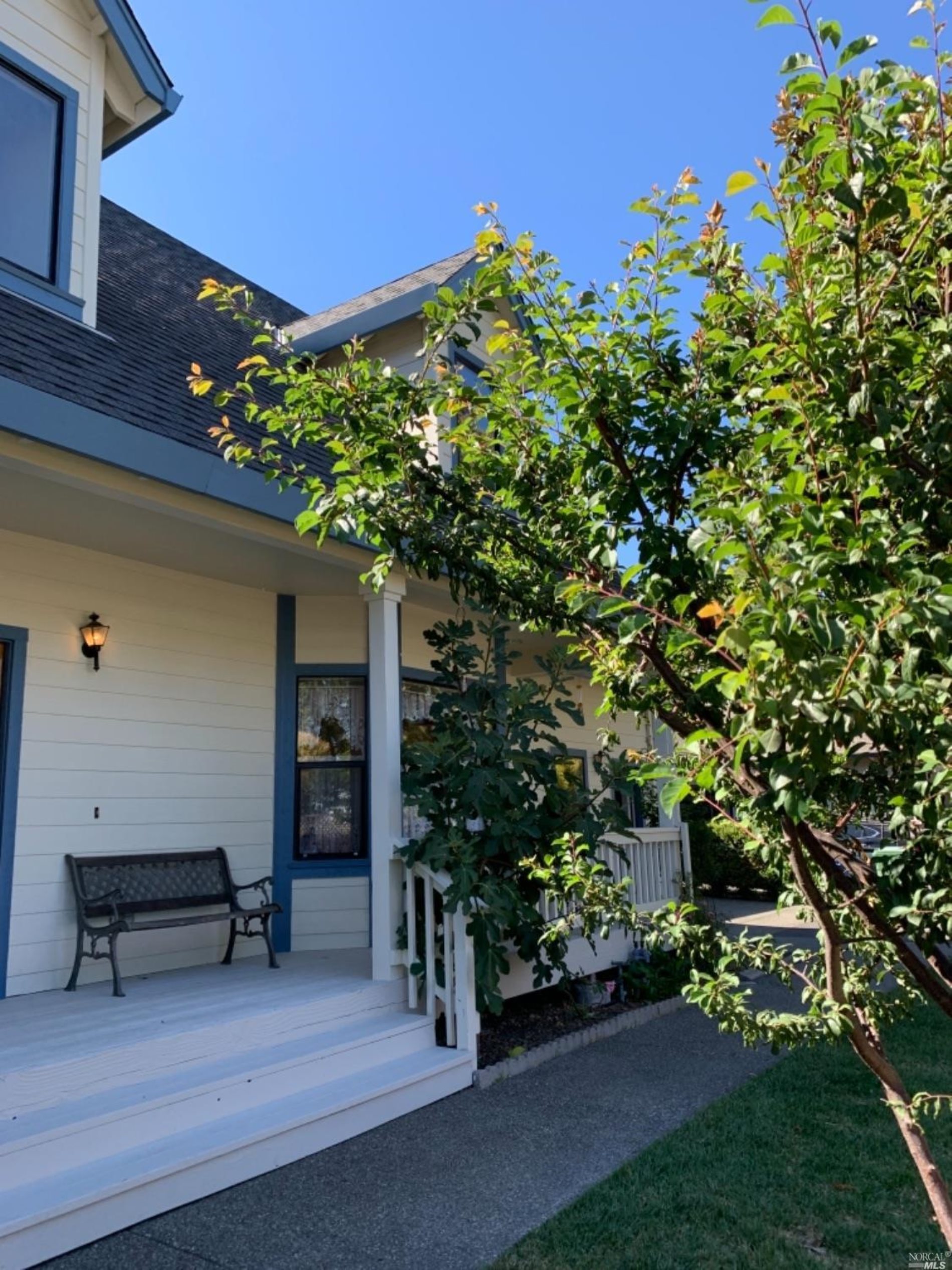 Detail Gallery Image 6 of 32 For 7958 Shira St, Windsor,  CA 95492 - 4 Beds | 2/1 Baths
