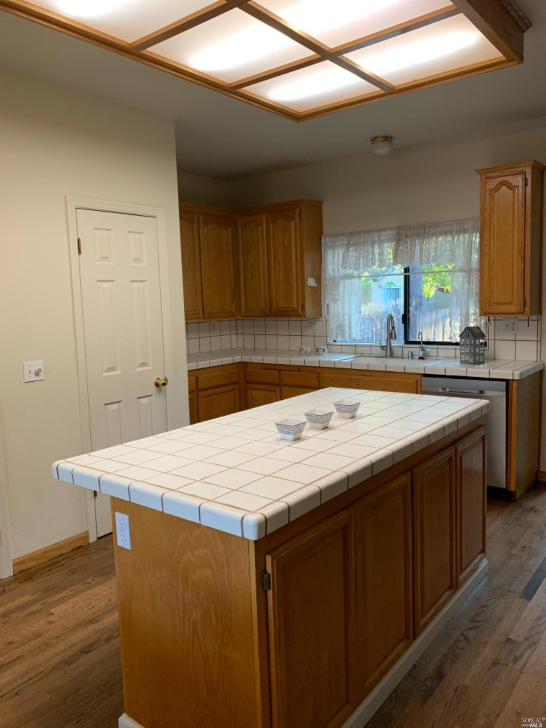 Detail Gallery Image 15 of 32 For 7958 Shira St, Windsor,  CA 95492 - 4 Beds | 2/1 Baths