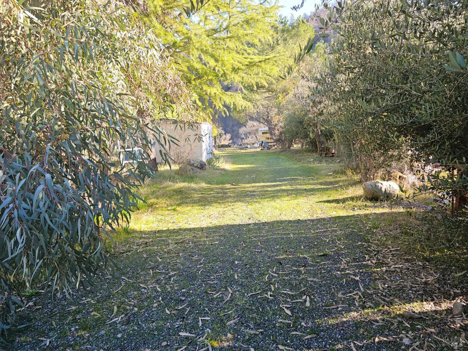 Detail Gallery Image 6 of 22 For 32333 Mendocino Pass Rd, Covelo,  CA 95428 - – Beds | – Baths