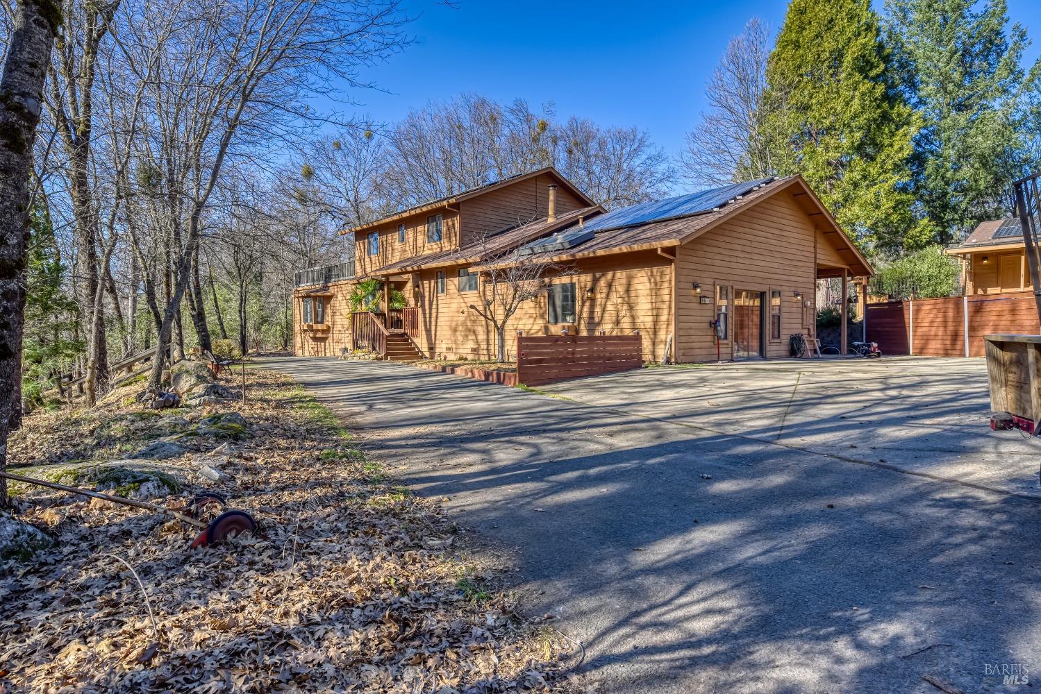 Detail Gallery Image 7 of 84 For 10512 Rosa Trl, Kelseyville,  CA 95451 - 3 Beds | 4 Baths