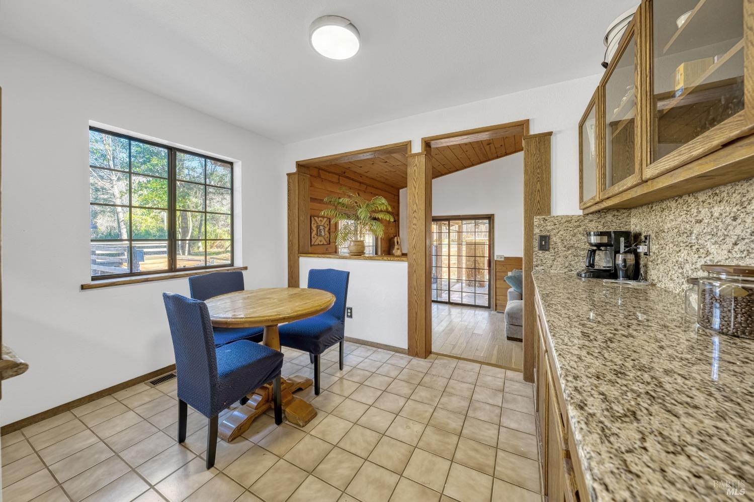 Detail Gallery Image 36 of 84 For 10512 Rosa Trl, Kelseyville,  CA 95451 - 3 Beds | 4 Baths
