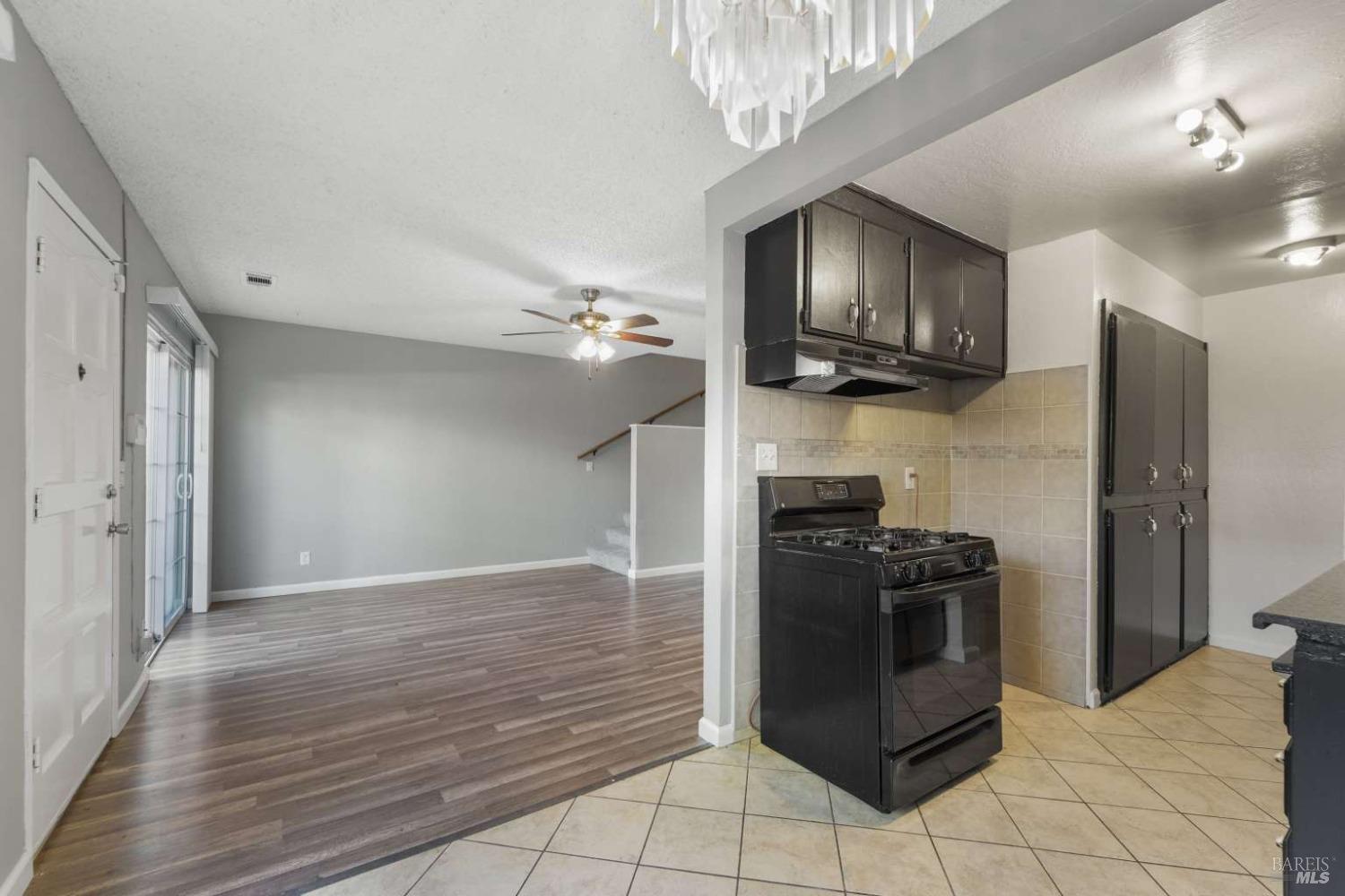 Baylor Drive #2, Vallejo, California image 9