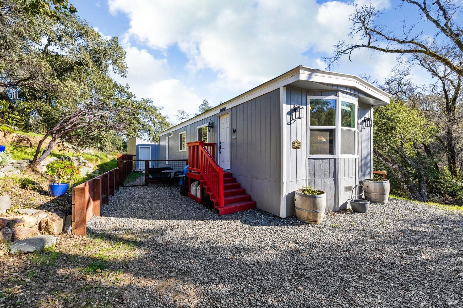 Detail Gallery Image 1 of 1 For 230 Theresa Dr 6, Cloverdale,  CA 95425 - 2 Beds | 1 Baths