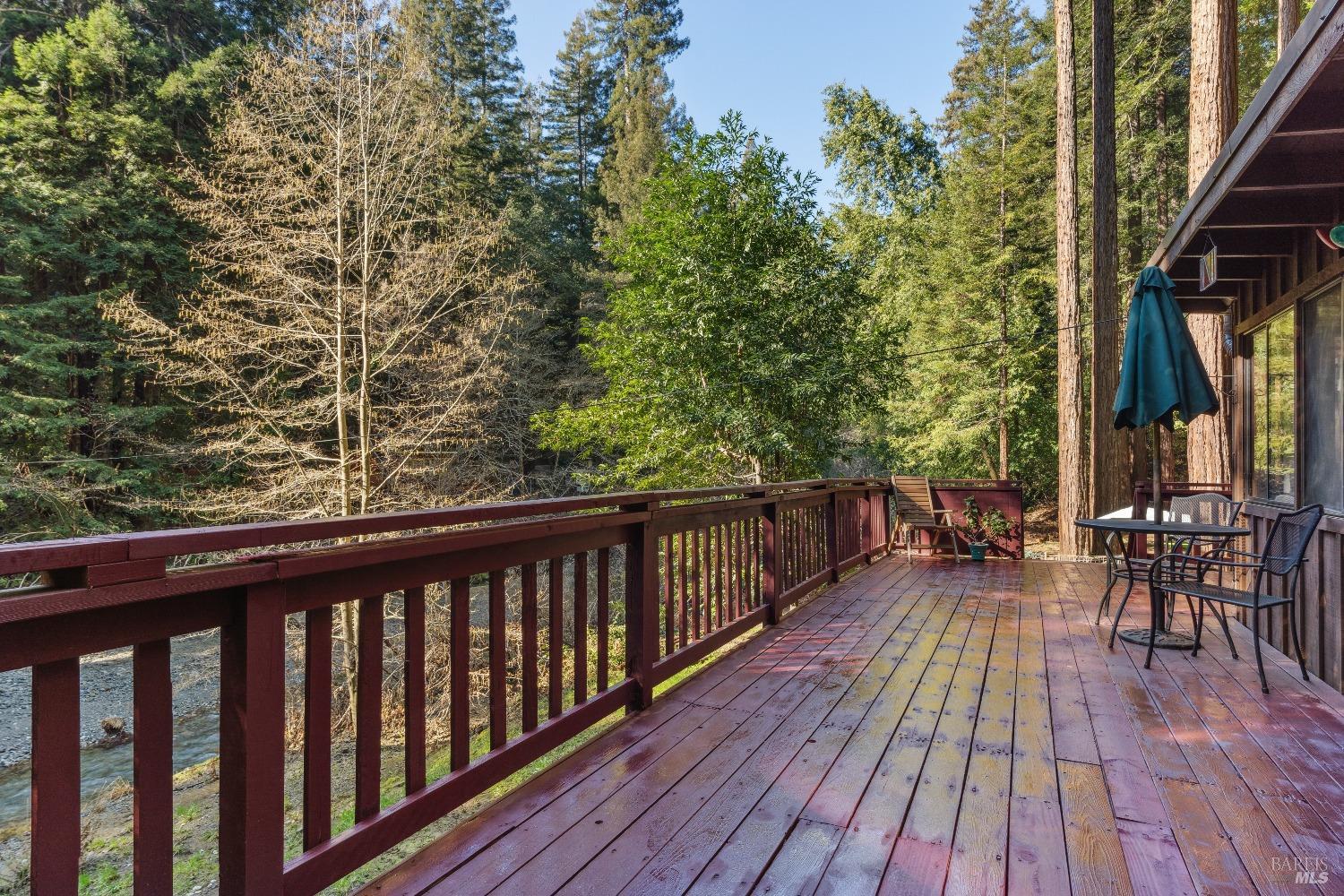Detail Gallery Image 8 of 25 For 2 Wildwood Ln, Cazadero,  CA 95421 - 1 Beds | 2 Baths