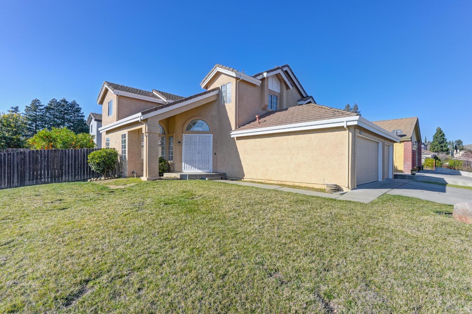 Eucalyptus Court, Fairfield, California image 1