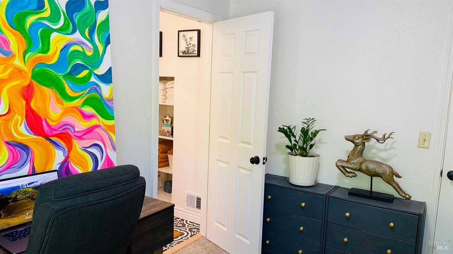Detail Gallery Image 14 of 43 For 6185 Cazadero Hwy, Cazadero,  CA 95421 - 3 Beds | 2/1 Baths