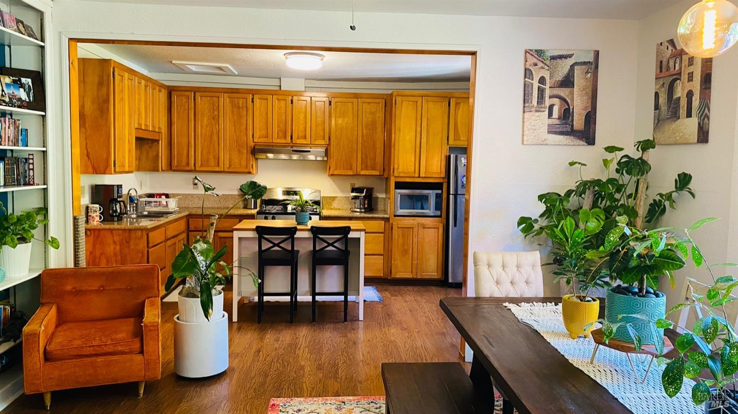 Detail Gallery Image 22 of 43 For 6185 Cazadero Hwy, Cazadero,  CA 95421 - 3 Beds | 2/1 Baths