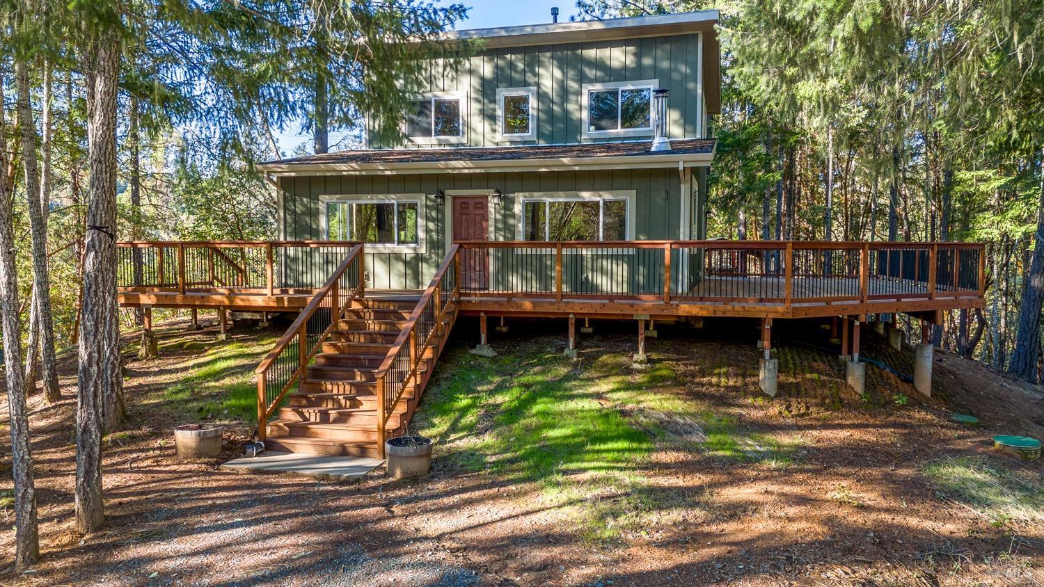 Detail Gallery Image 1 of 1 For 920 Woodman Creek Rd, Laytonville,  CA 95454 - 2 Beds | 2 Baths