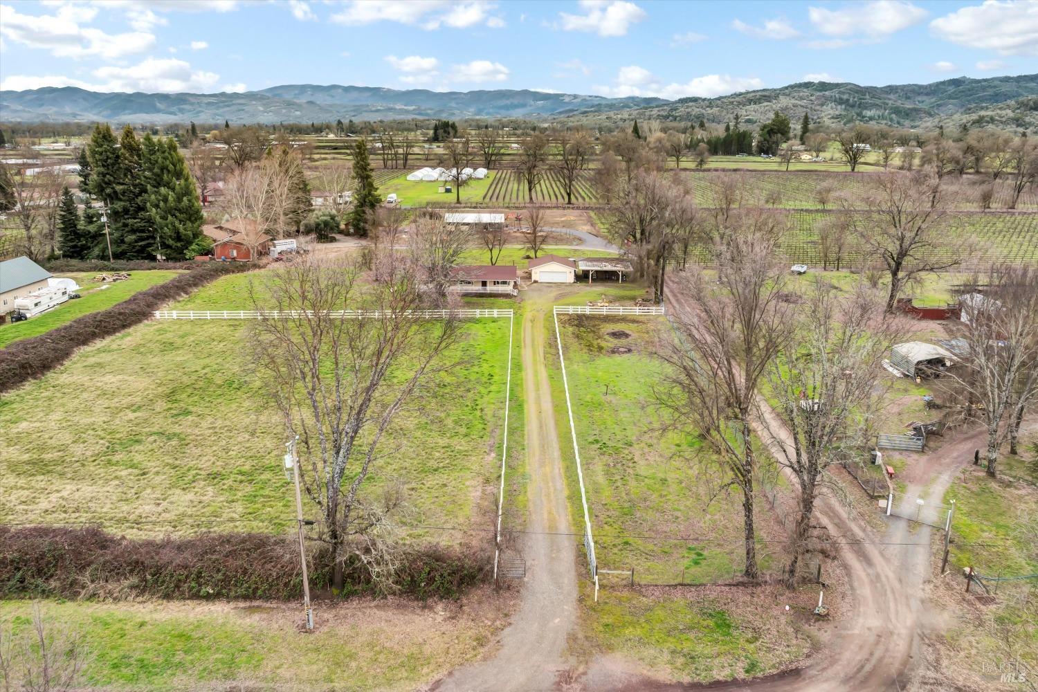 Detail Gallery Image 34 of 40 For 12554 Powerhouse Rd, Potter Valley,  CA 95469 - 3 Beds | 2 Baths