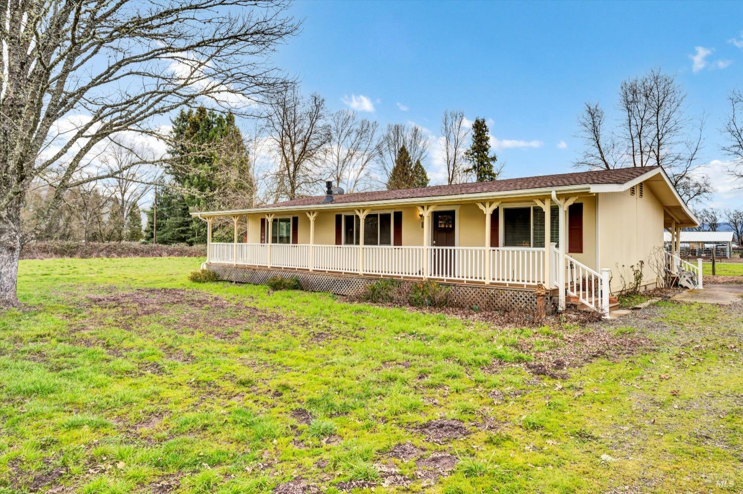 Detail Gallery Image 8 of 40 For 12554 Powerhouse Rd, Potter Valley,  CA 95469 - 3 Beds | 2 Baths