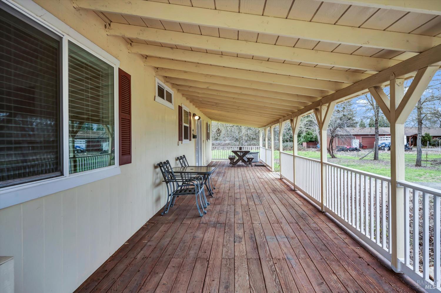 Detail Gallery Image 7 of 40 For 12554 Powerhouse Rd, Potter Valley,  CA 95469 - 3 Beds | 2 Baths