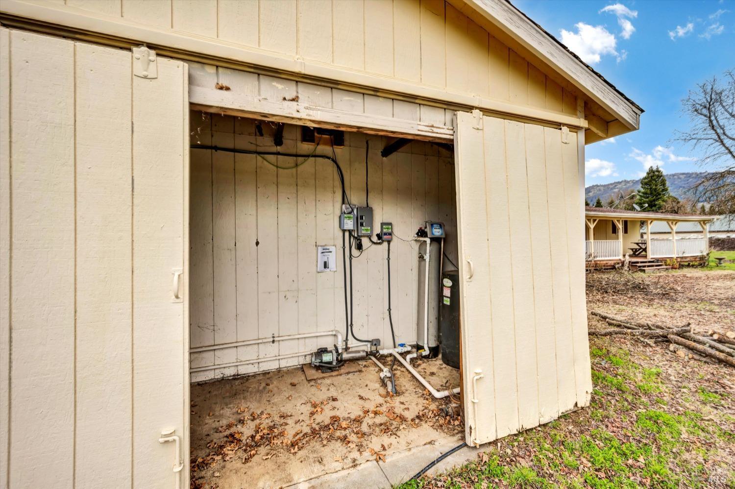 Detail Gallery Image 32 of 40 For 12554 Powerhouse Rd, Potter Valley,  CA 95469 - 3 Beds | 2 Baths