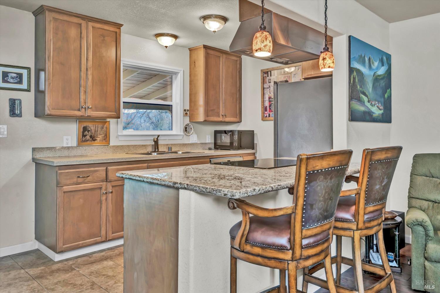 Detail Gallery Image 16 of 40 For 12554 Powerhouse Rd, Potter Valley,  CA 95469 - 3 Beds | 2 Baths