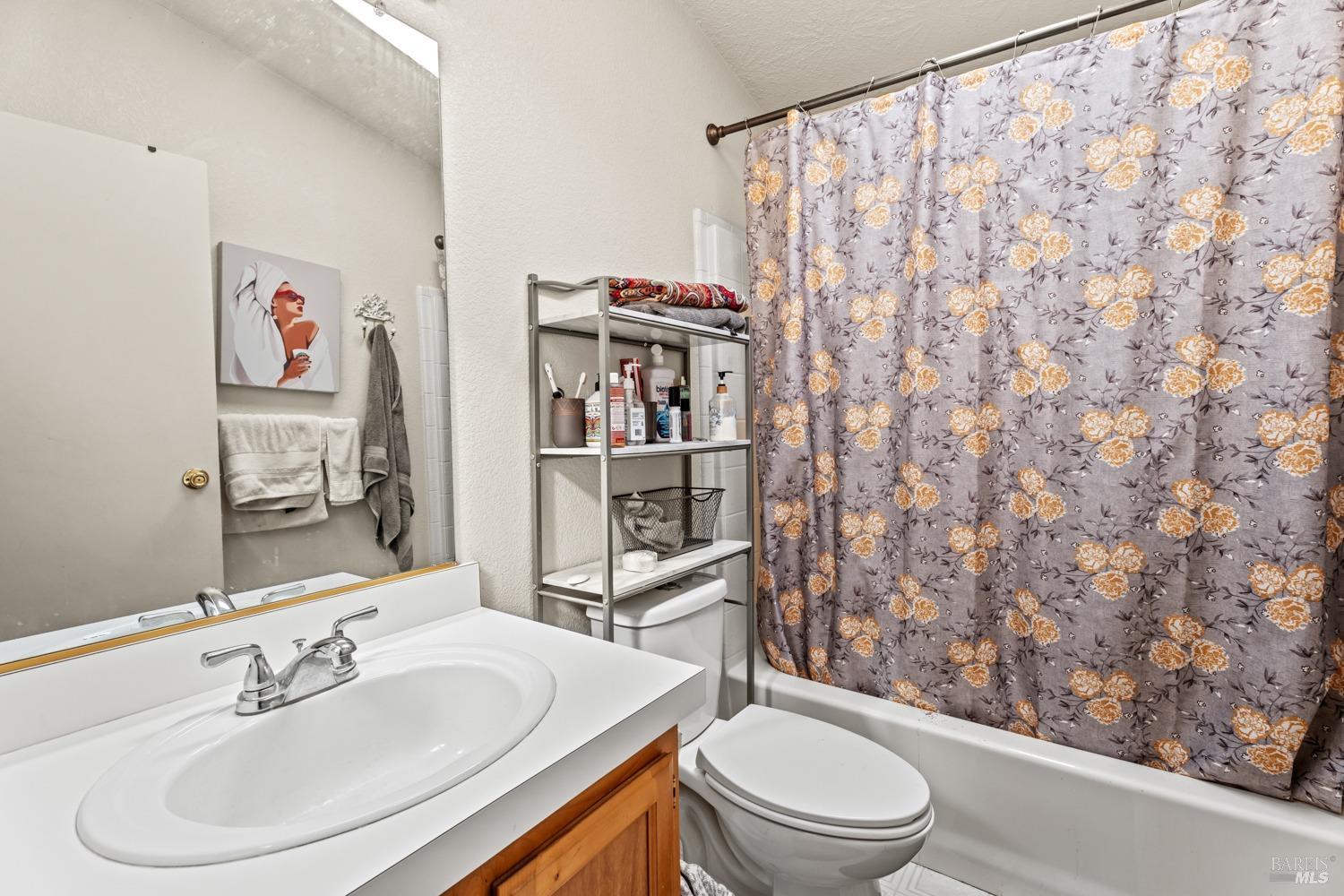 Detail Gallery Image 29 of 45 For Address Is Not Disclosed, Upper Lake,  CA 95493 - 2 Beds | 2 Baths
