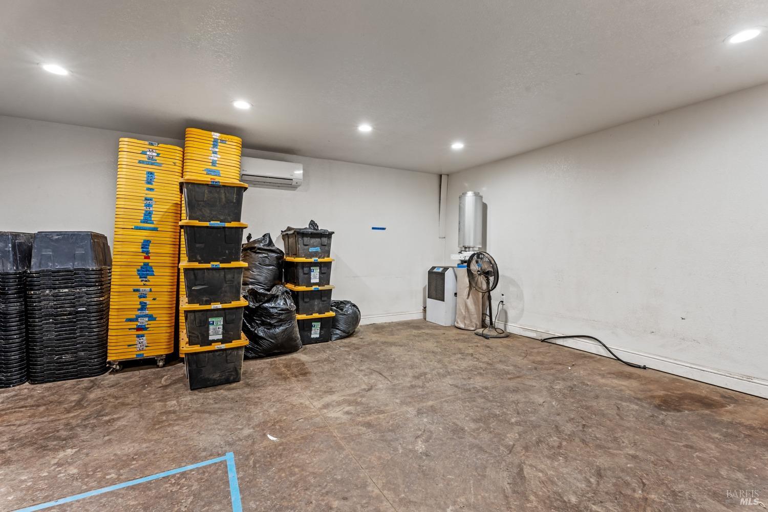 Detail Gallery Image 17 of 45 For Address Is Not Disclosed, Upper Lake,  CA 95493 - 2 Beds | 2 Baths