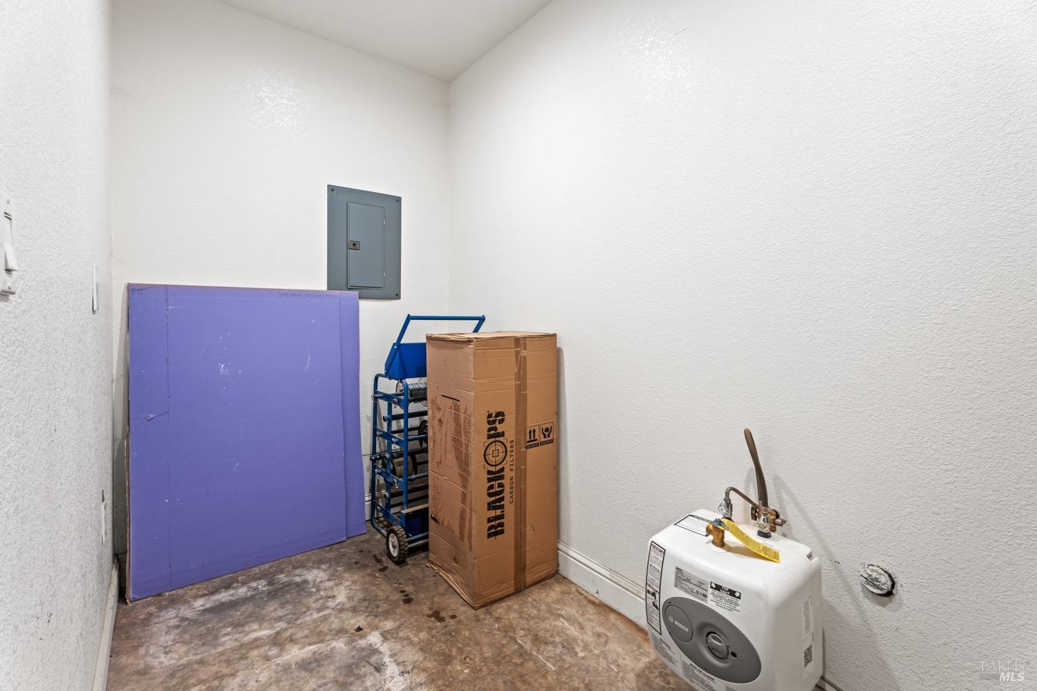 Detail Gallery Image 23 of 45 For Address Is Not Disclosed, Upper Lake,  CA 95493 - 2 Beds | 2 Baths
