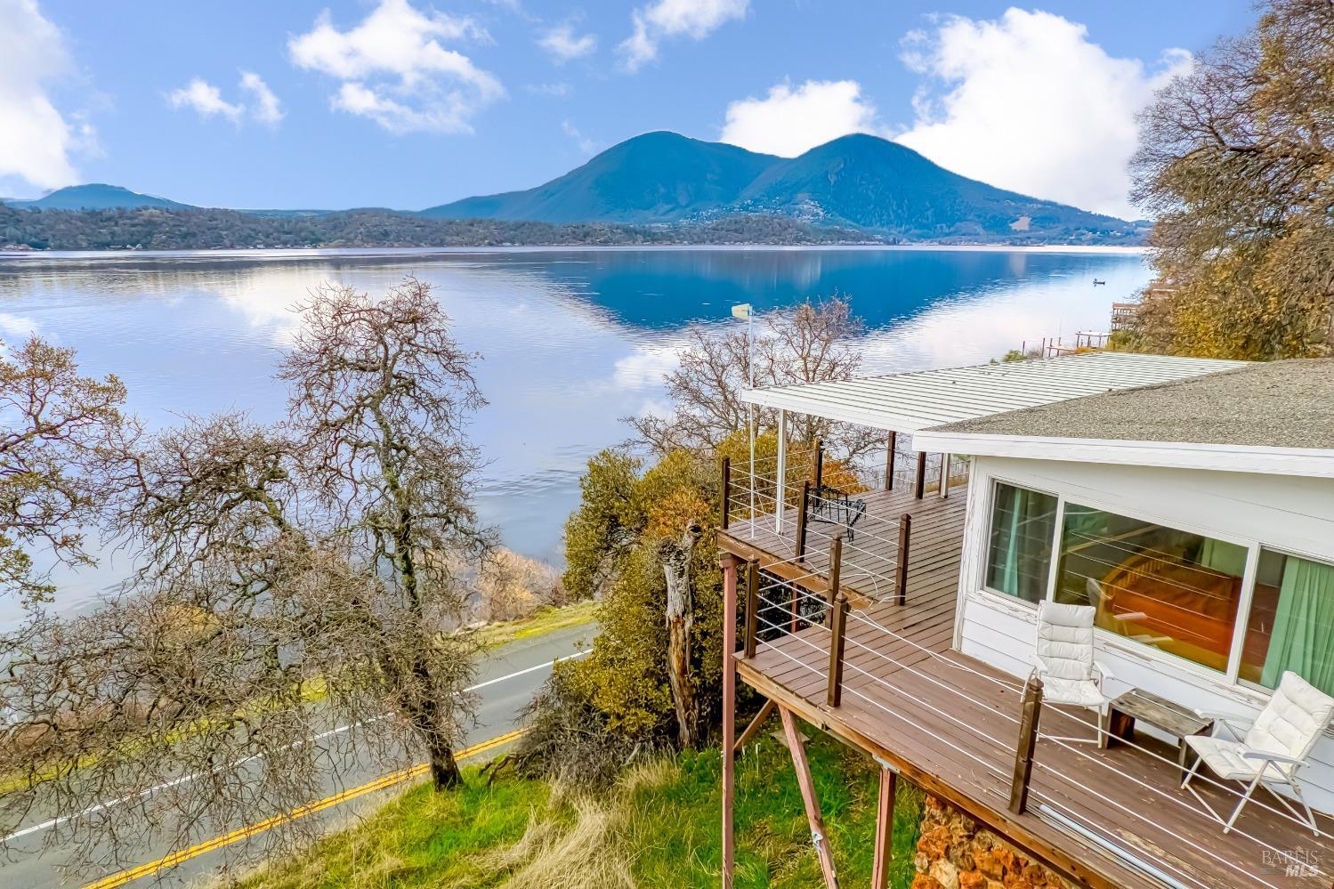 Detail Gallery Image 1 of 1 For 11294 E Highway 20 Hwy, Clearlake Oaks,  CA 95423 - 2 Beds | 2 Baths